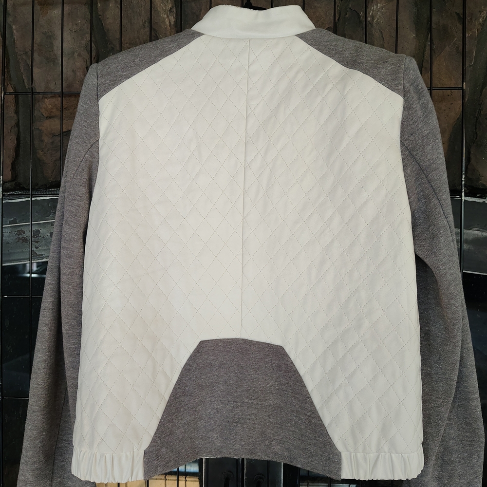 Bomber Jacket - Picture 2 of 8